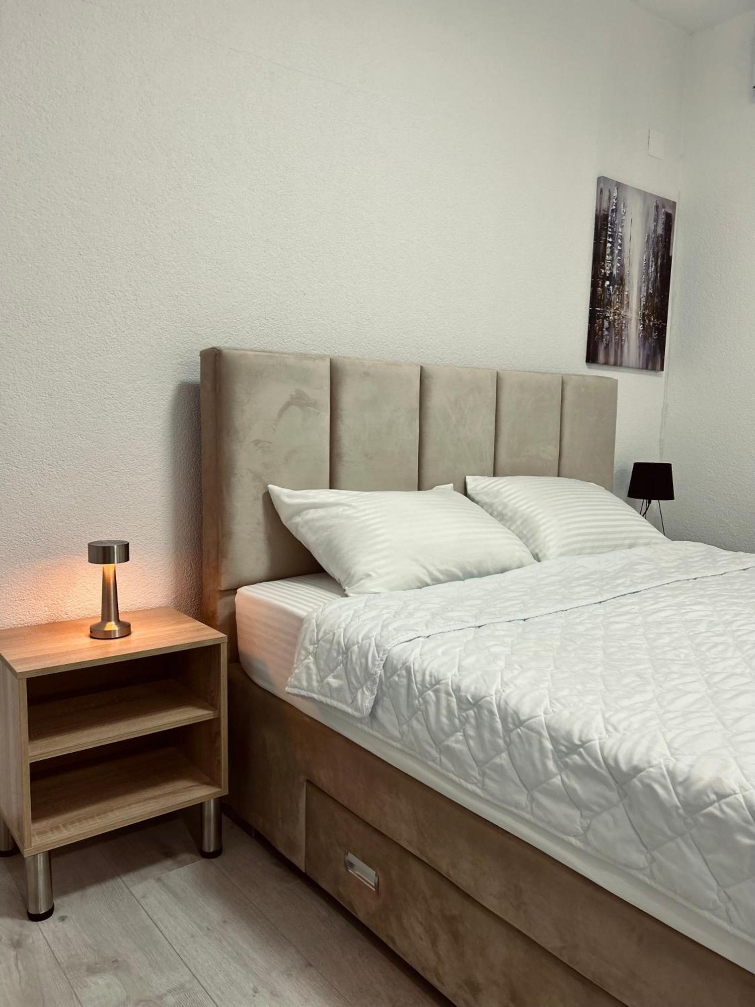 Greenhill Apartments Kumanova Oda fotoğraf